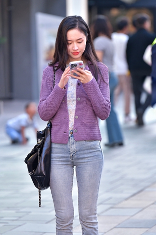 ★甜美牛仔裤美女