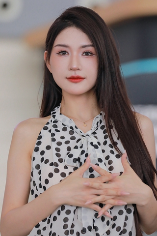 超短裙长腿美女