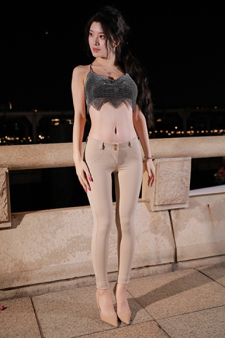 BB酱黄色紧身裤